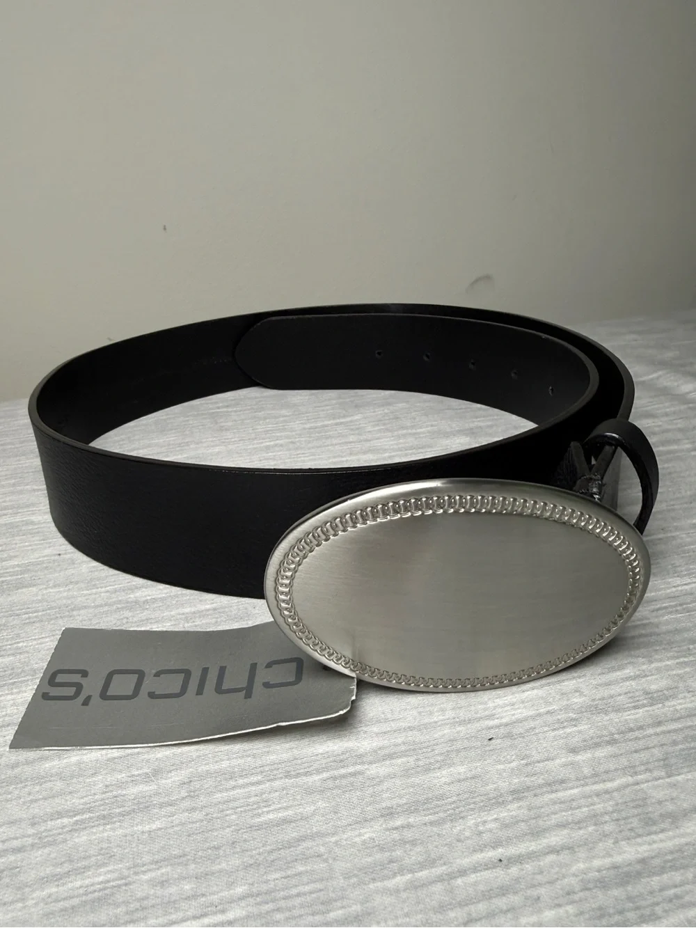 Chico’s Genuine Leather Belt Oval Silver Buckle Black Sz M